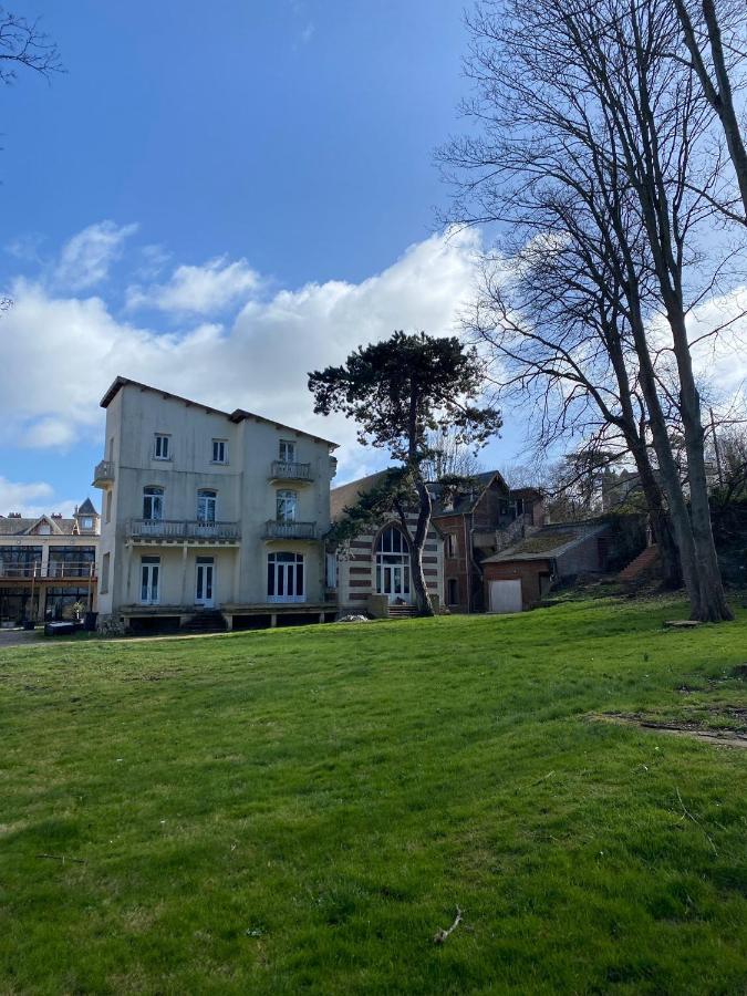 Parc Beausejour Aparthotel Dieppe Bagian luar foto